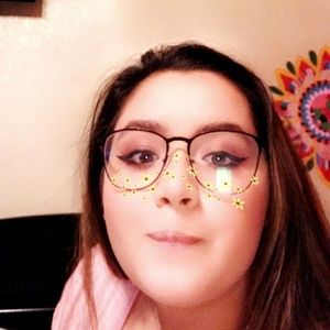 Meet your Posher, Carina